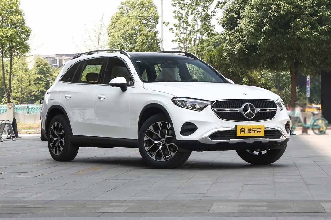 Mercedes-Benz GLC-Class 2026, фото 3