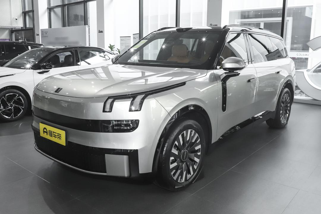 Lynk & Co 900 2026, фото 1