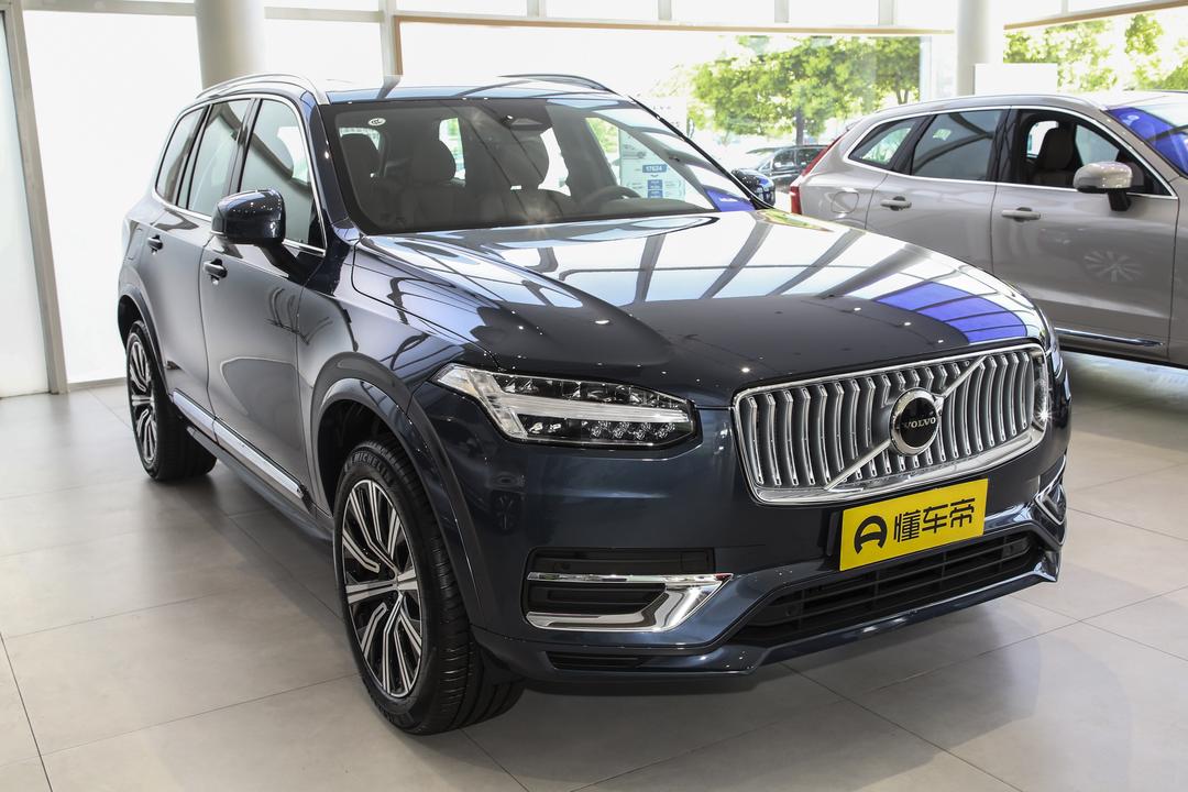 Volvo XC90 2026, фото 3