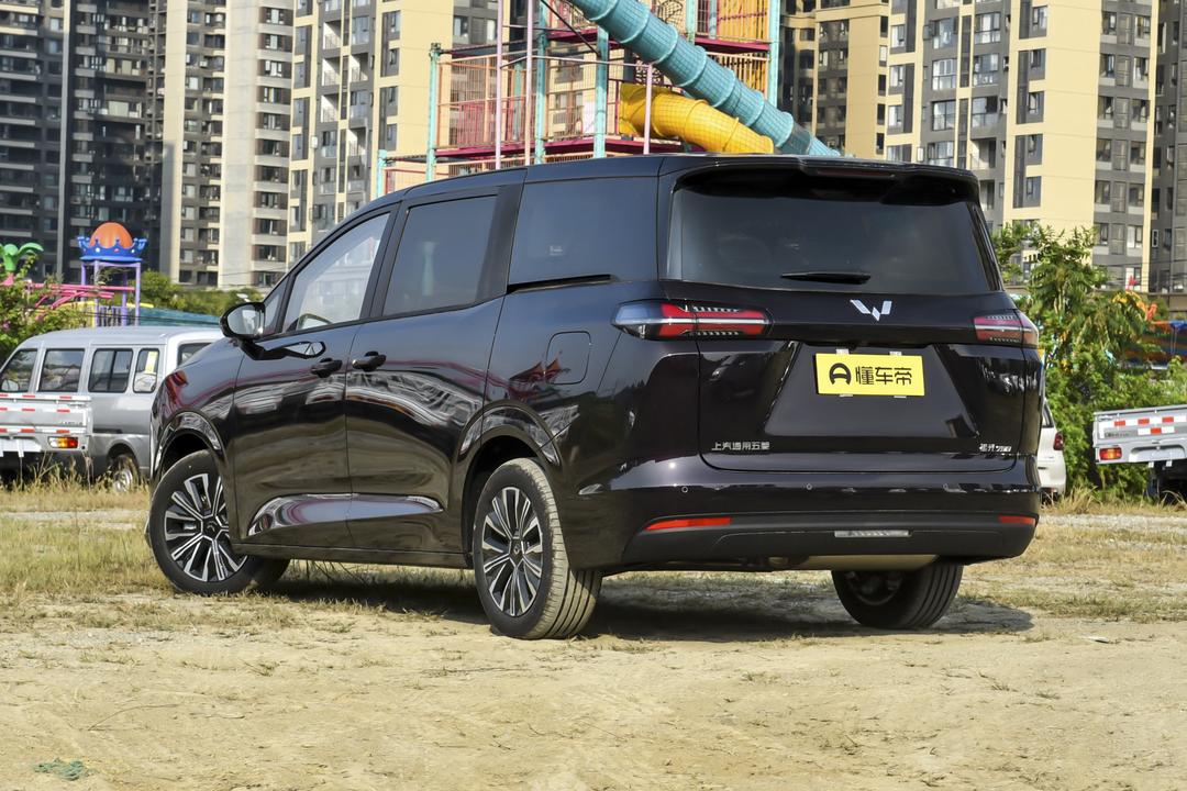 Wuling Starlight 730 PHEV 2026, фото 5