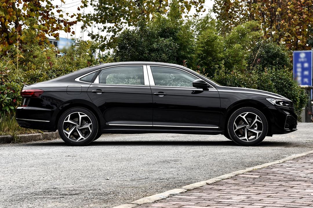 Volkswagen Passat 2026, фото 8