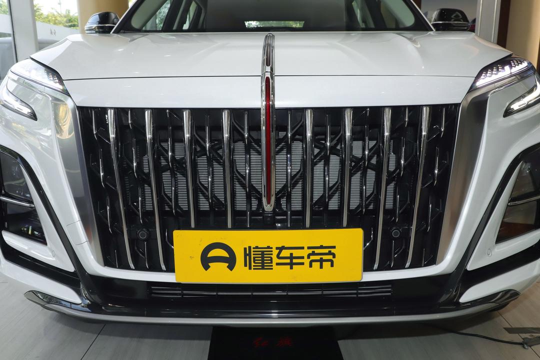 Hongqi HS3 PHEV 2026, фото 9