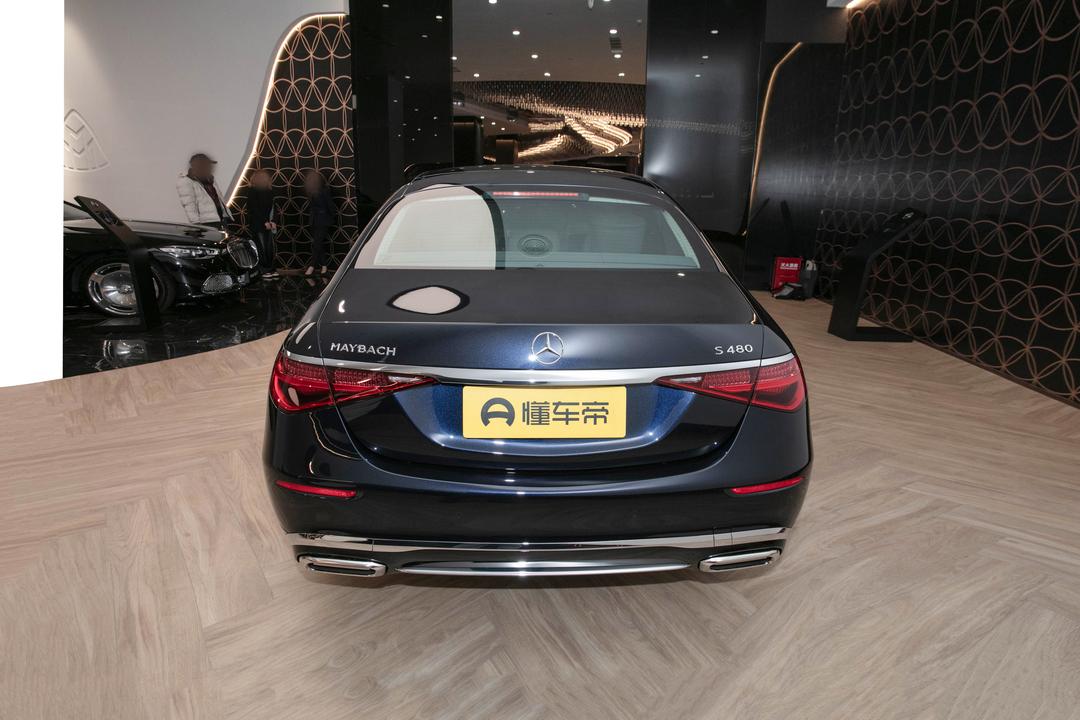 Mercedes-Benz Maybach S-Class 2026, фото 6