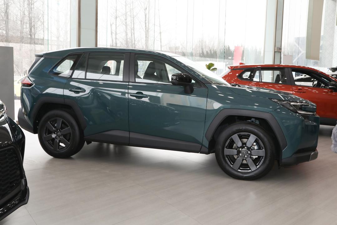 Toyota RAV4 2026, фото 7