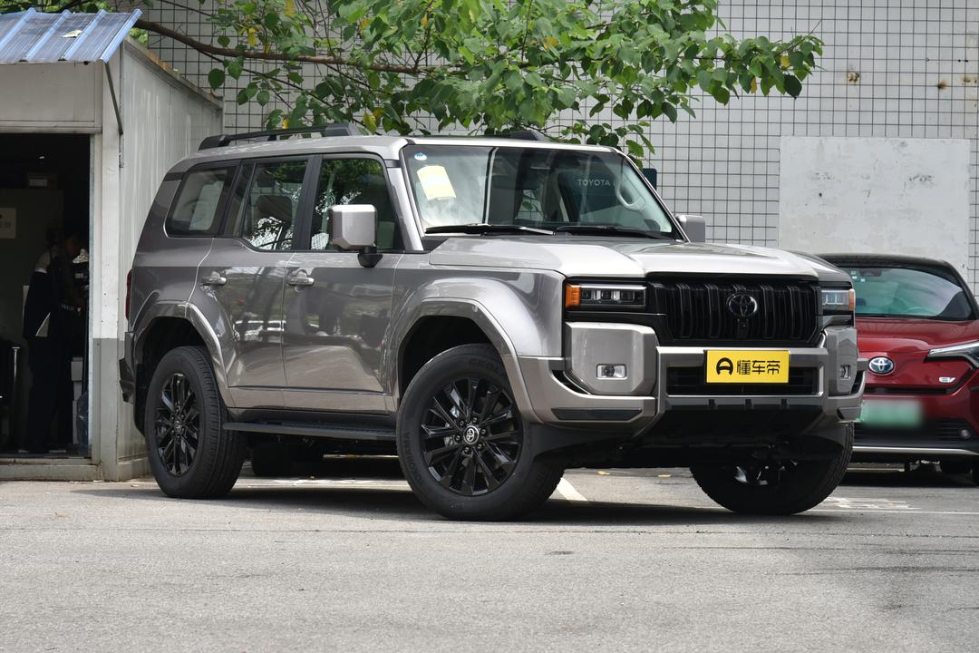 Toyota Prado 2026, фото 3