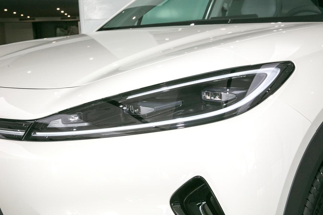 BYD Sealion 05 EV 2026, фото 12