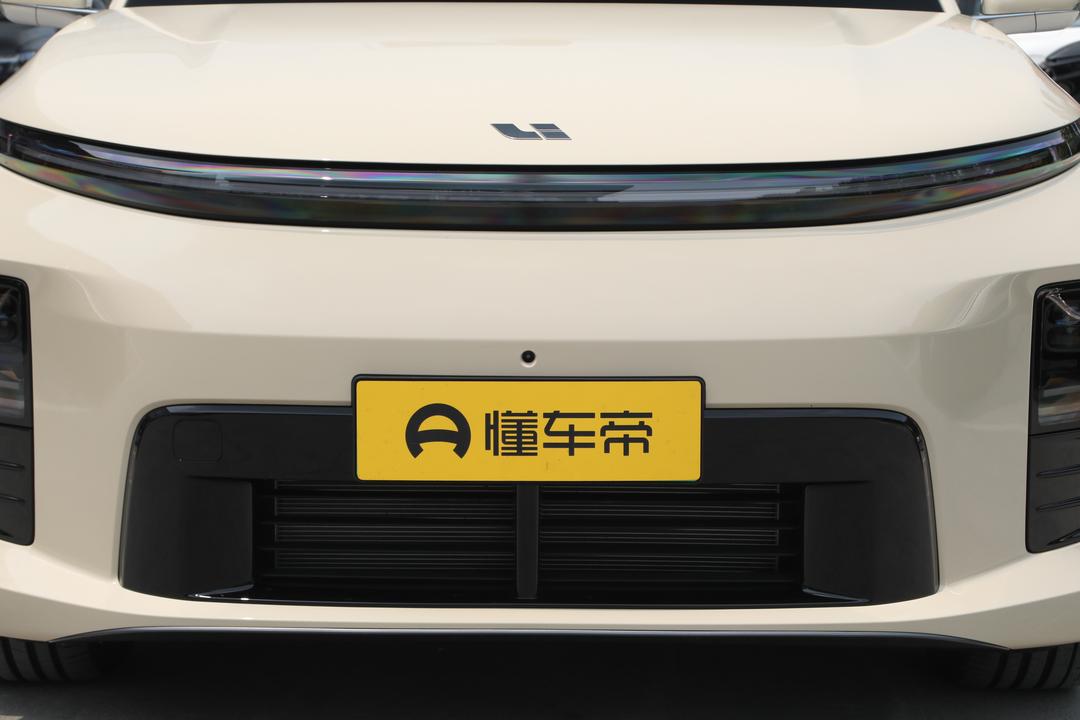 Li Auto L6 2026, фото 10