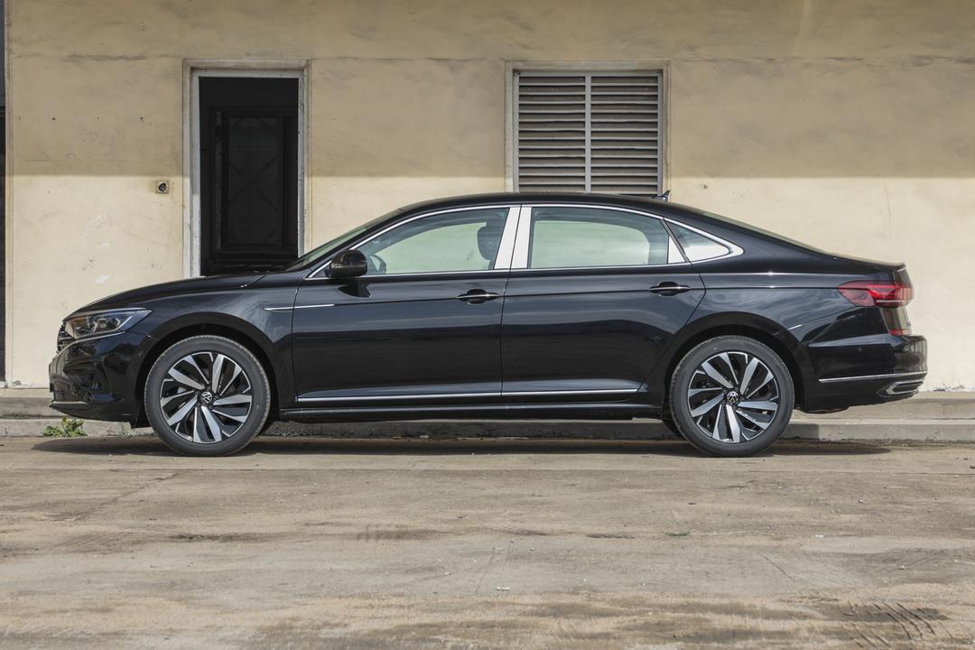 Volkswagen Passat 2026, фото 4