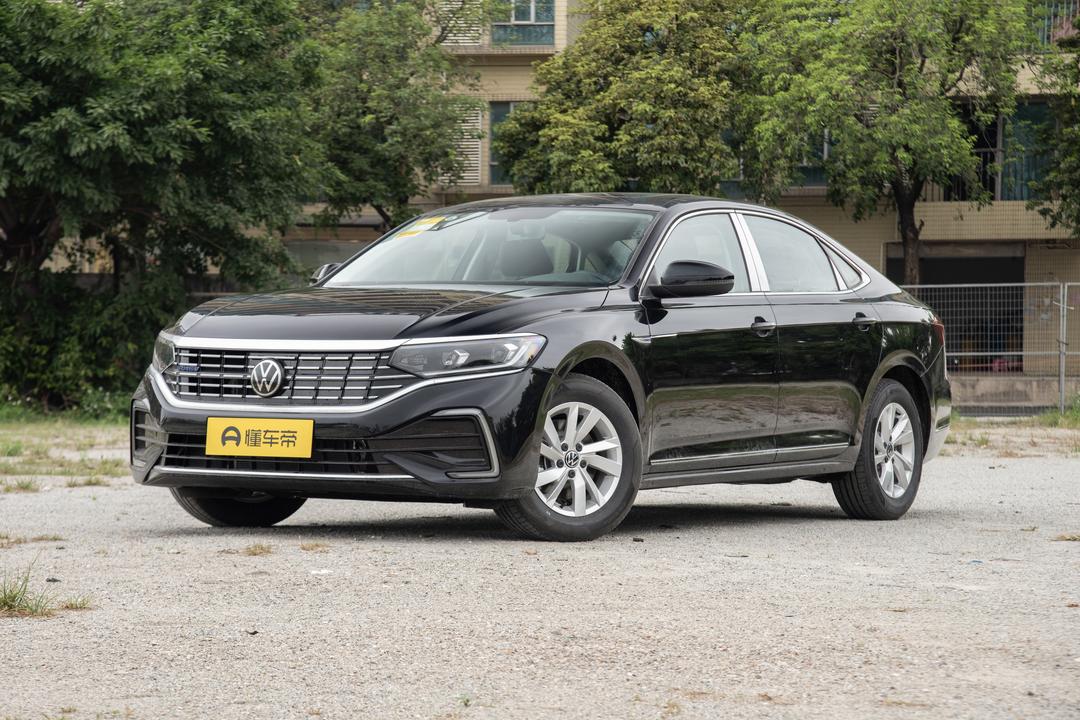 Volkswagen Passat PHEV