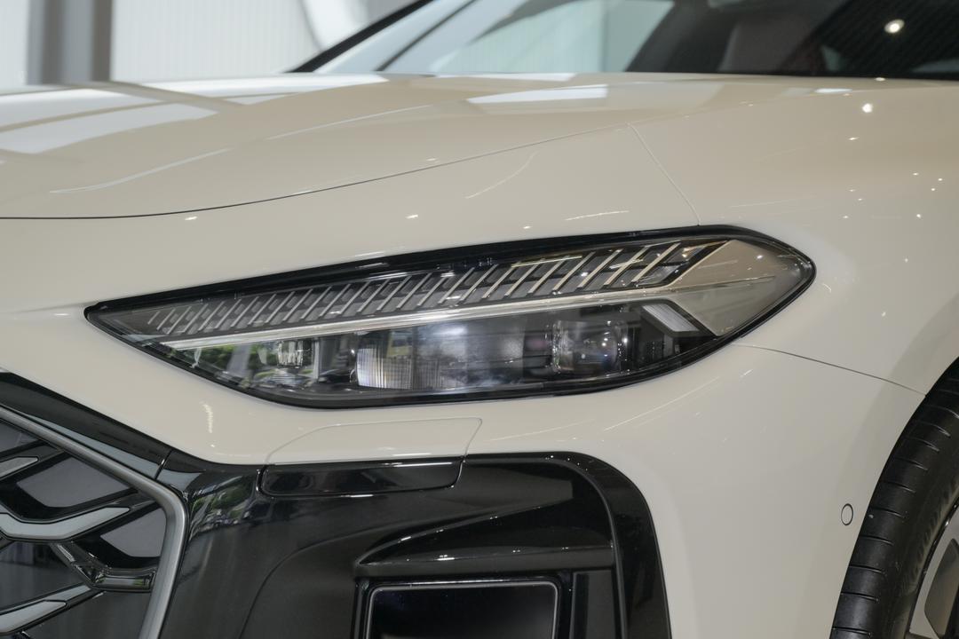 Audi A5L Sportback 2026, фото 13