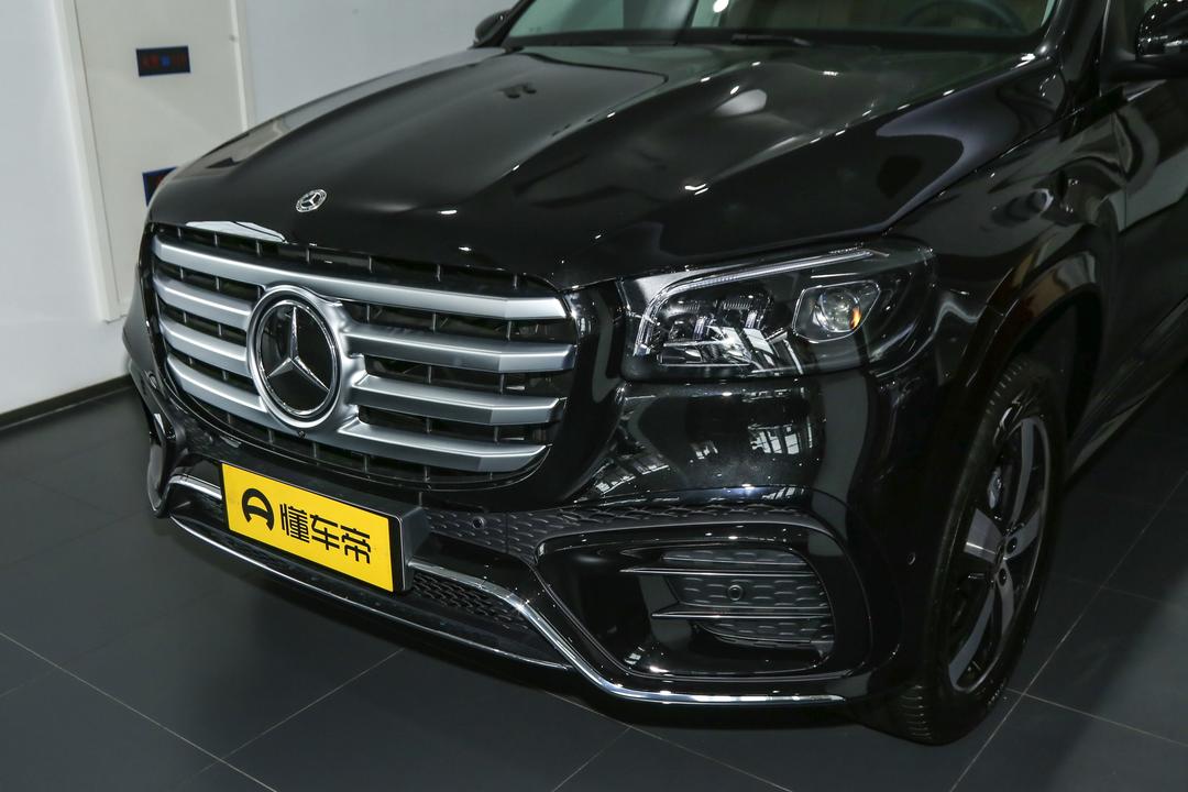 Mercedes-Benz GLS 2026, фото 9