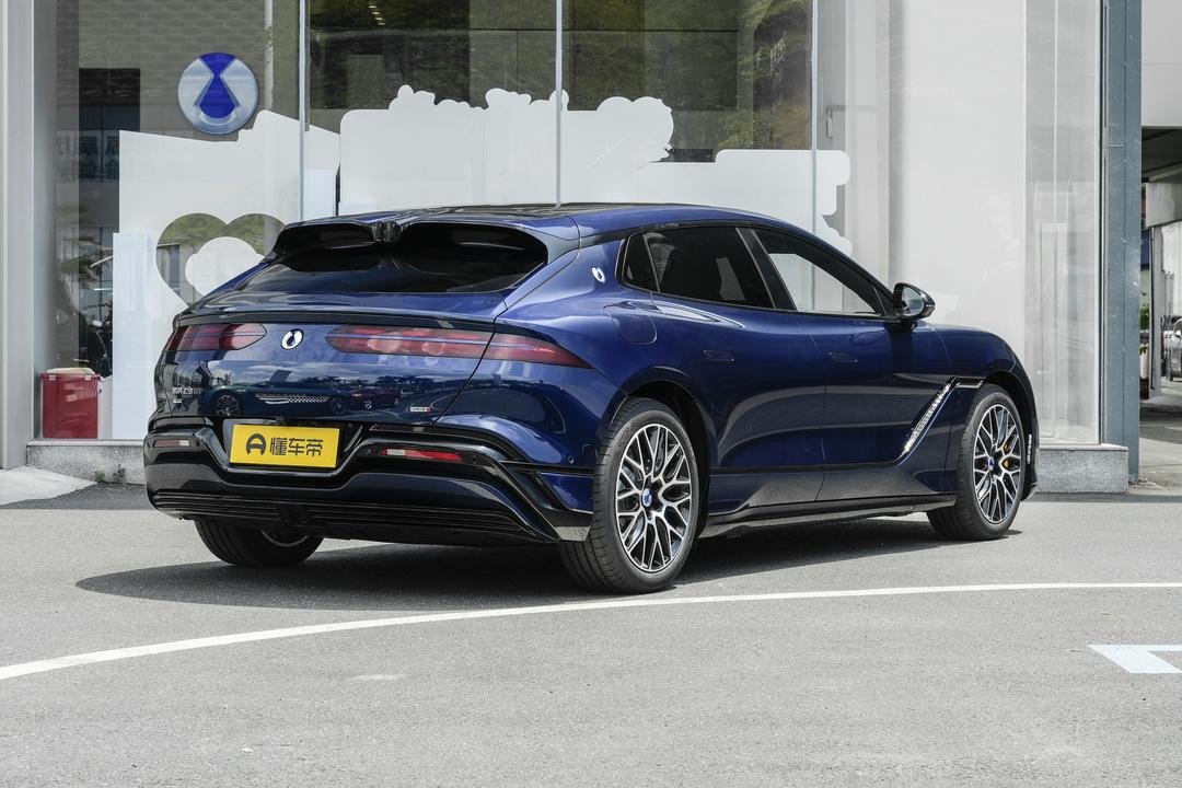 Denza Z9GT EV 2026, фото 7