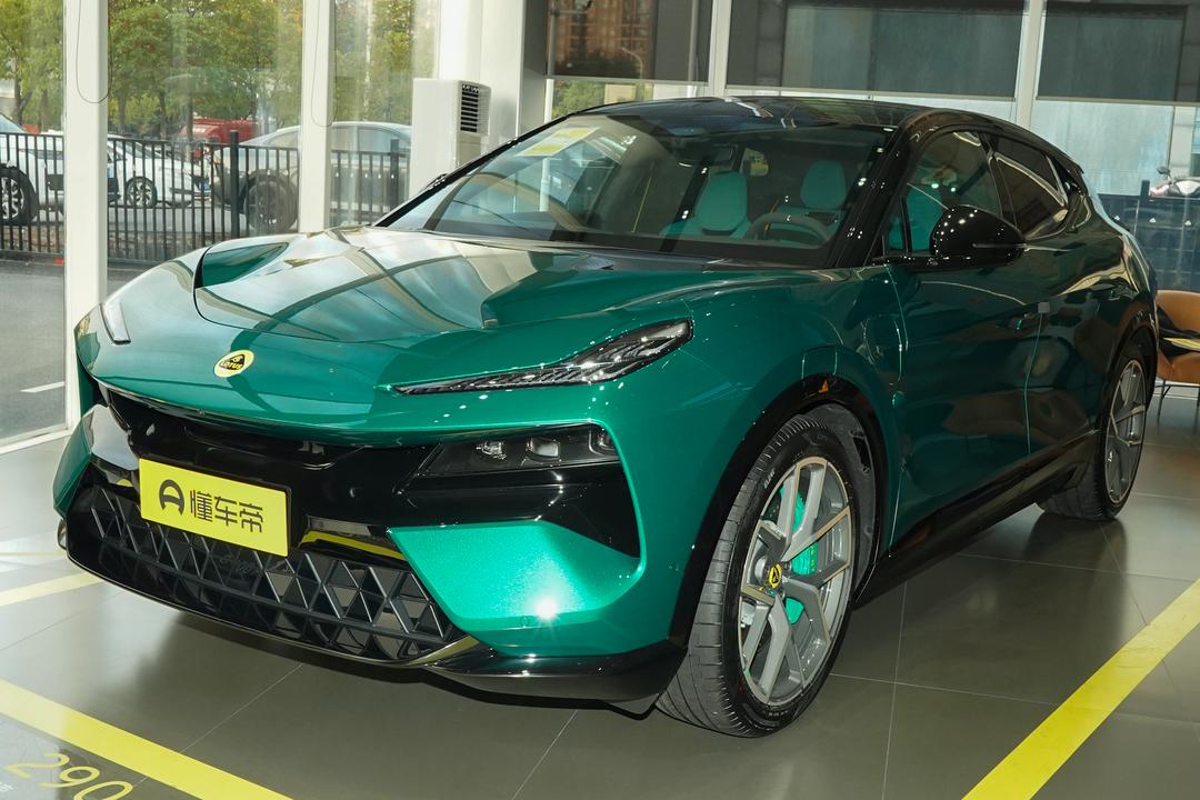Lotus Eletre