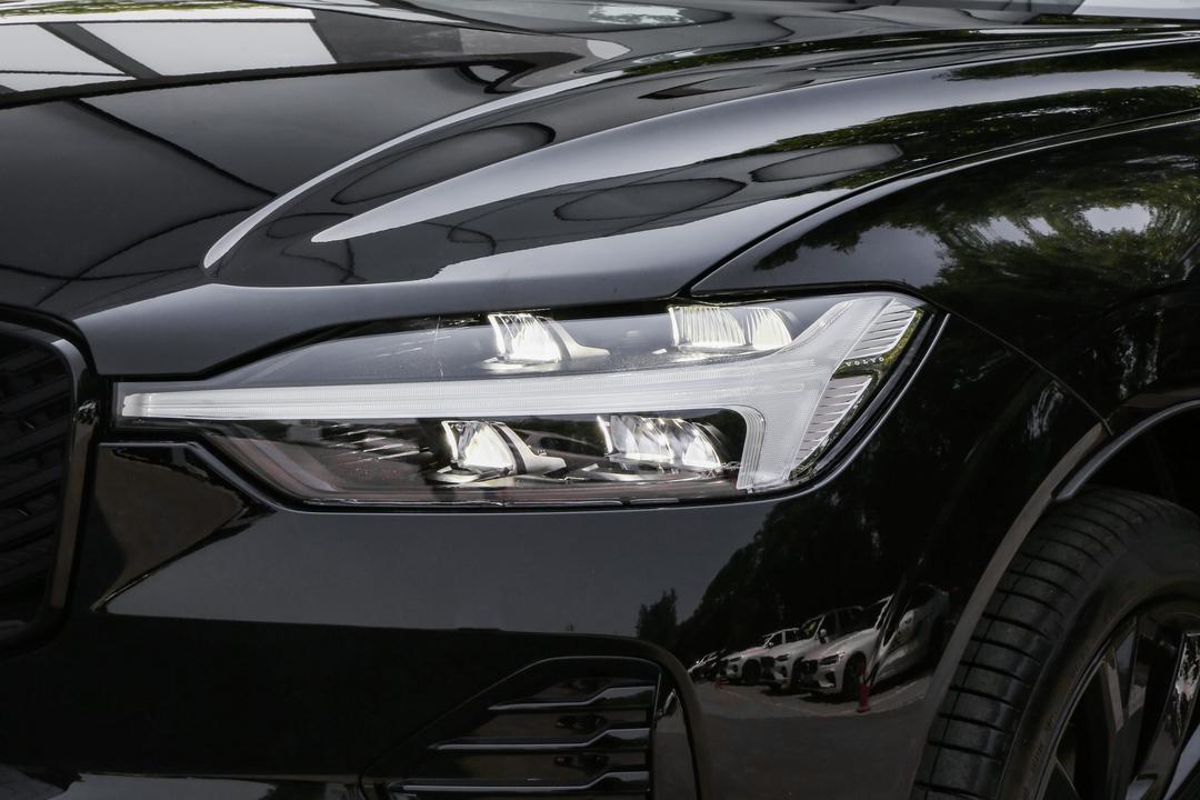 Volvo XC60 2026, фото 14