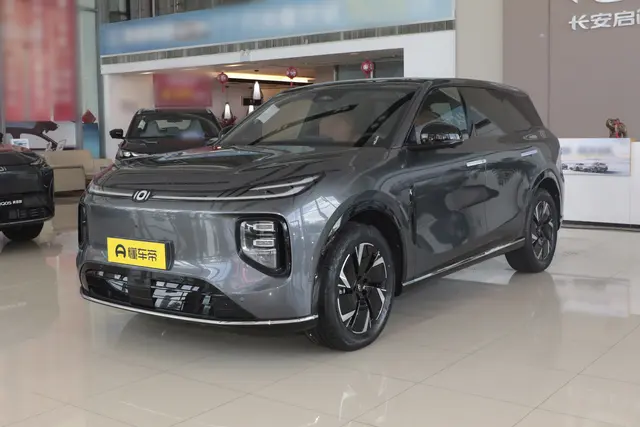 Changan Qiyuan Q07 2026 — купить из Китая под заказ