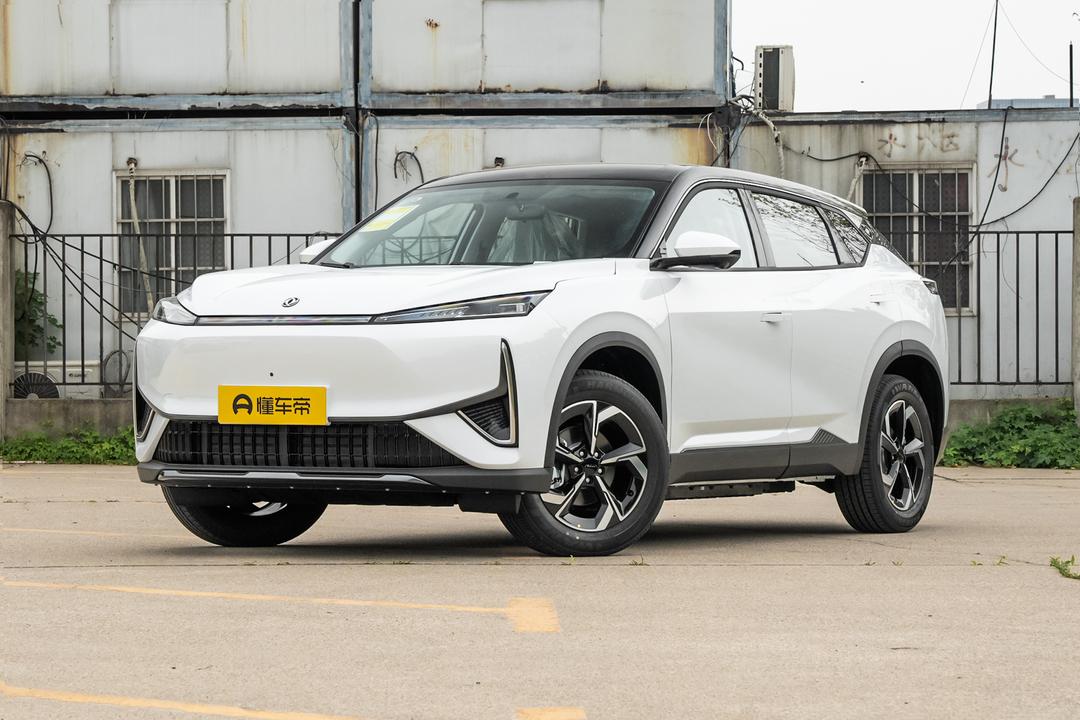Dongfeng L7 EV 2026, фото 1