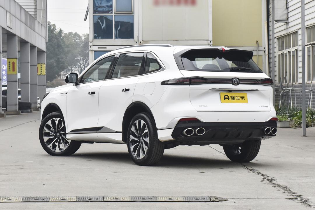 Changan CS75 PLUS 2026, фото 5