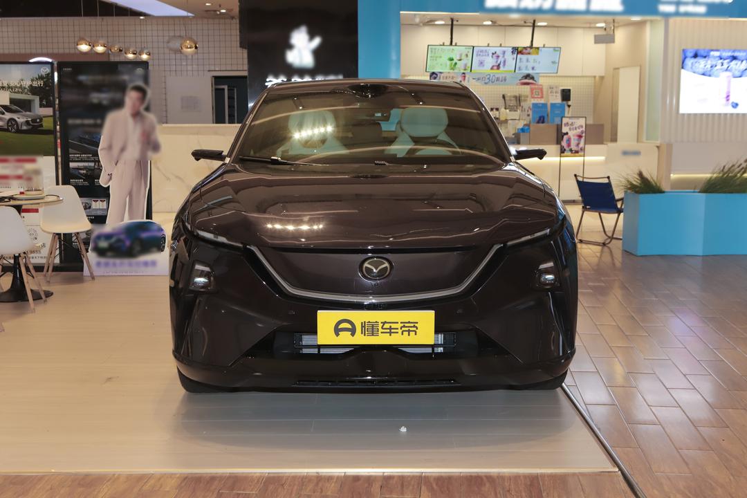 Mazda EZ-60 2026, фото 2