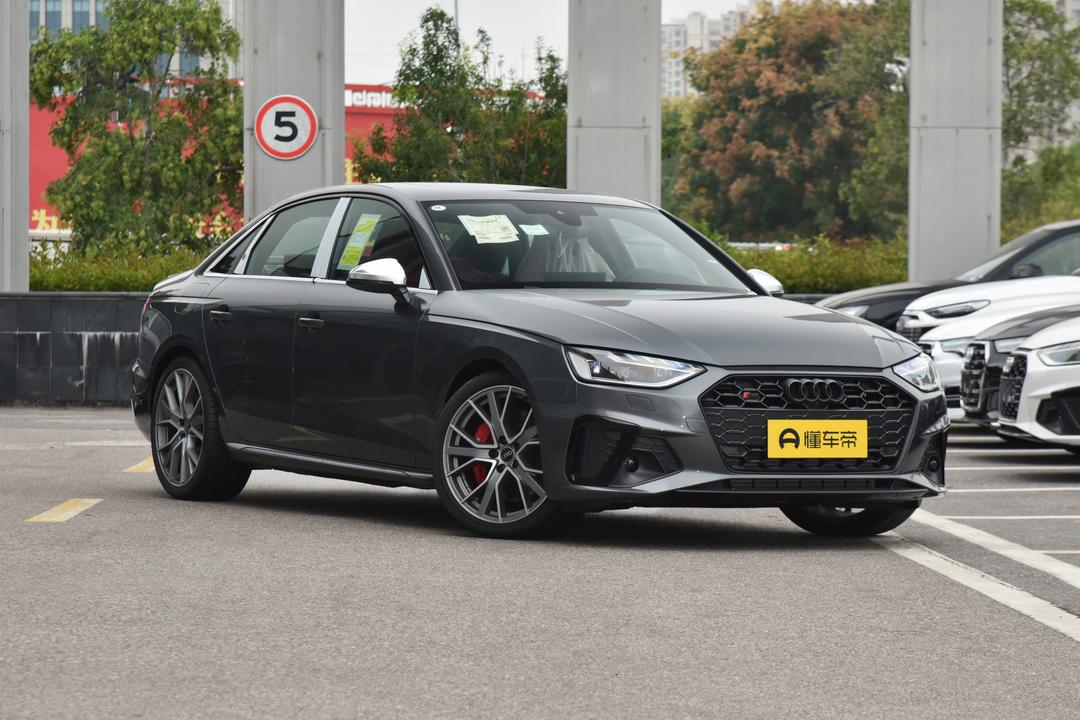 Audi S4 2026, фото 3