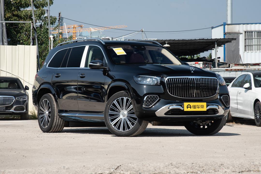 Mercedes-Benz Maybach GLS 2026, фото 3