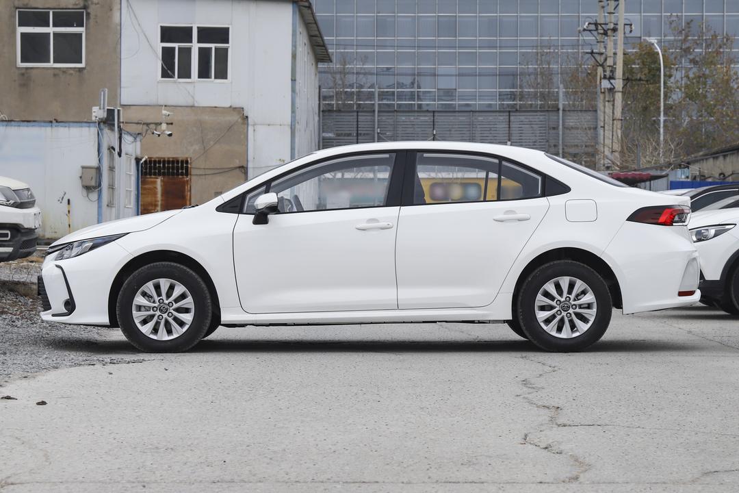 Toyota Corolla 2026, фото 4
