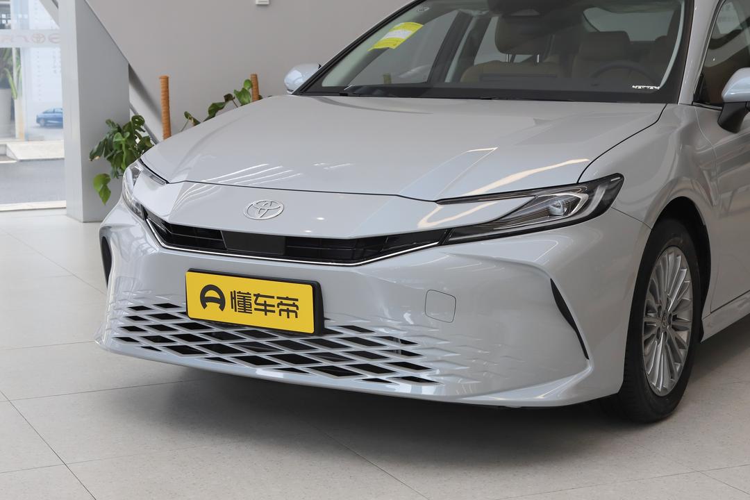 Toyota Camry 2026, фото 9