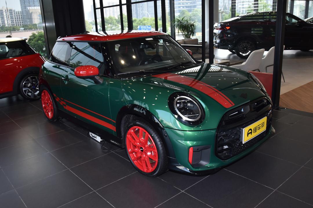 MINI JCW 2026, фото 3