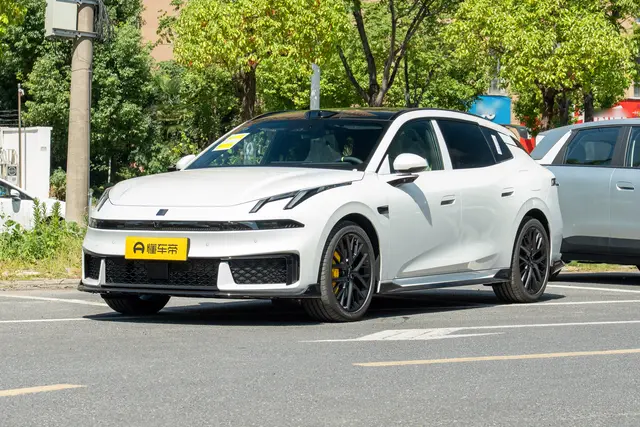 Lynk & Co 07GT 2026 — купить из Китая под заказ
