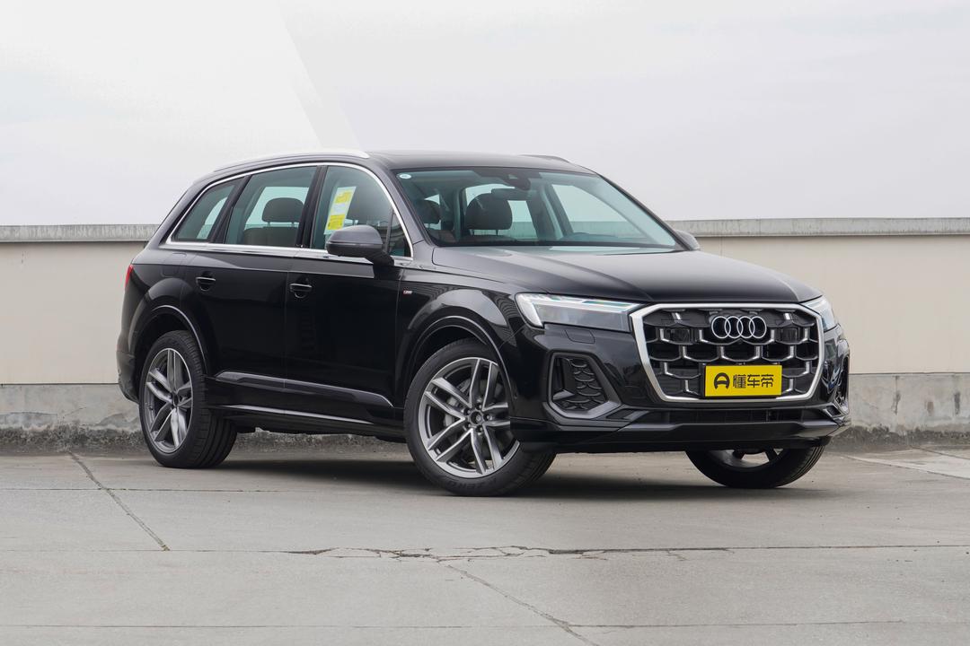 Audi Q7 2026, фото 3