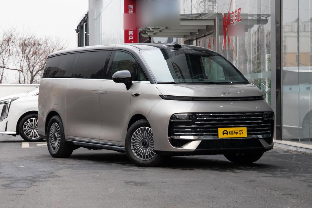 Geely V900 2026, фото 3