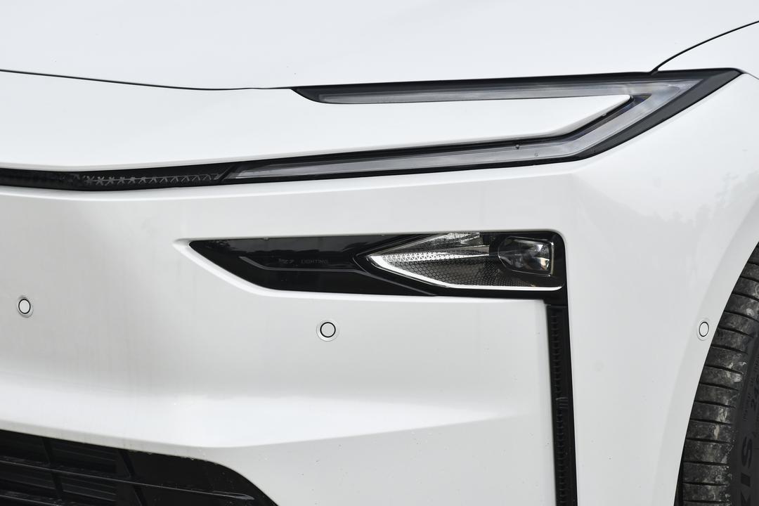 Toyota bZ7 2026, фото 13