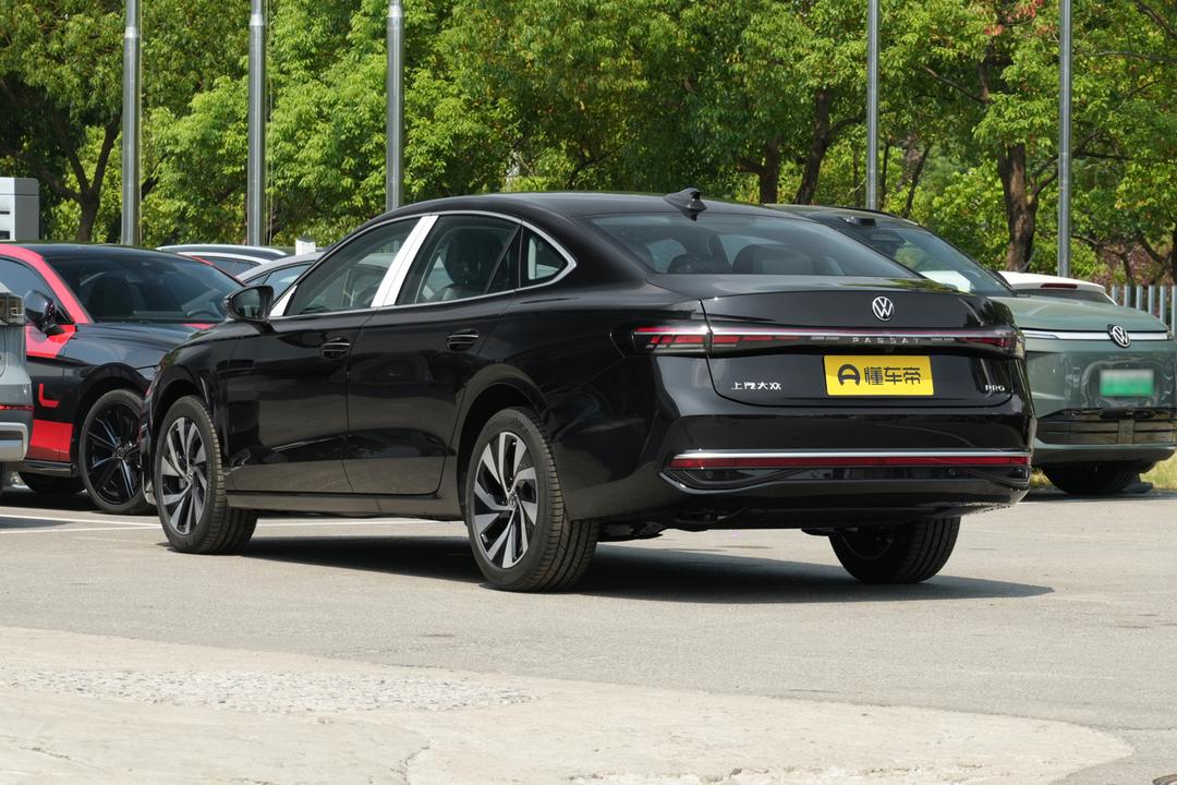 Volkswagen Passat 2026, фото 5