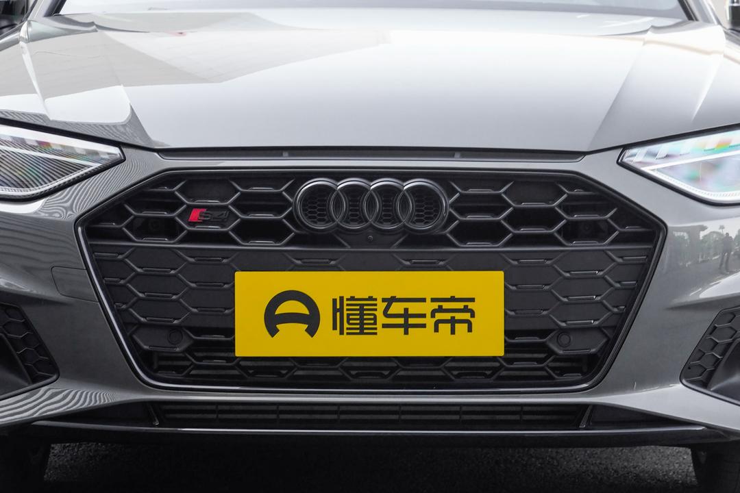 Audi S4 2026, фото 10