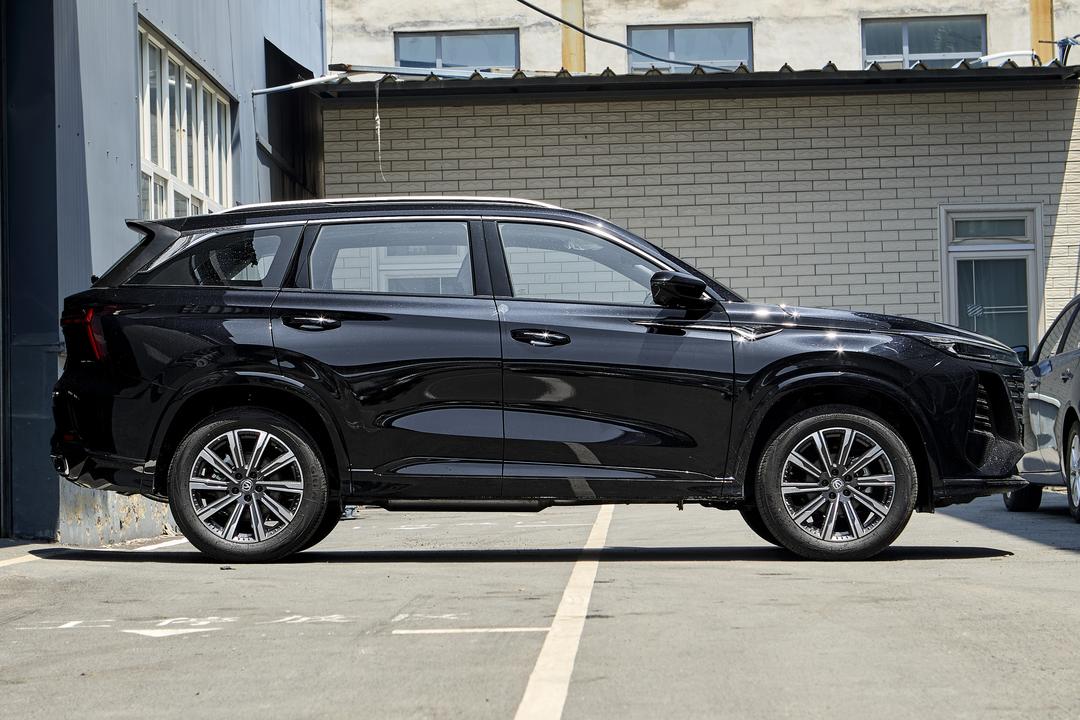 Changan CS75 PLUS 2026, фото 8