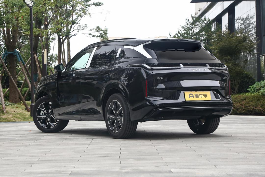Lynk & Co 08 EM-P 2026, фото 5