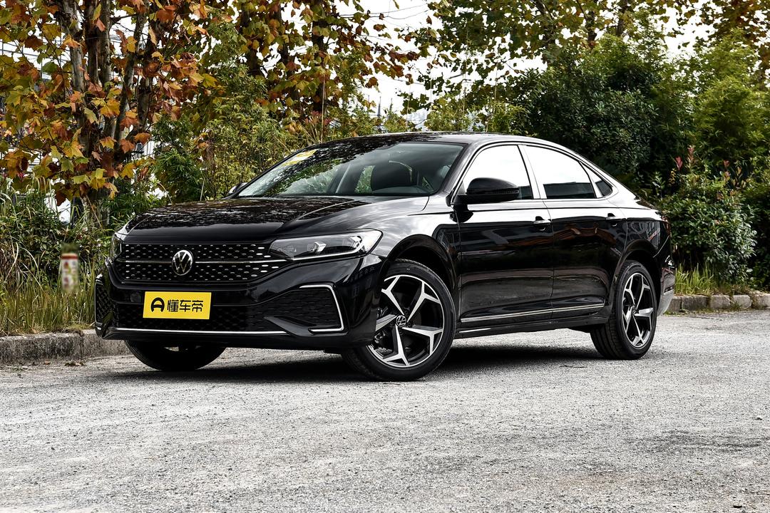 Volkswagen Passat 2026, фото 1