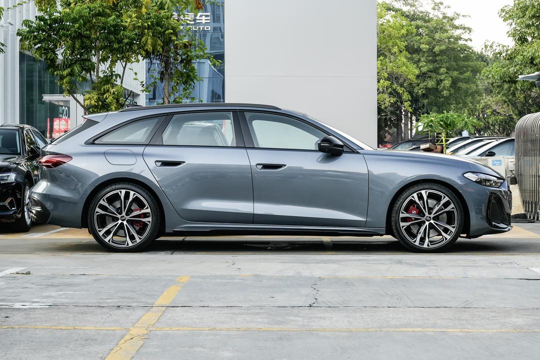 Audi S5 2026, фото 8