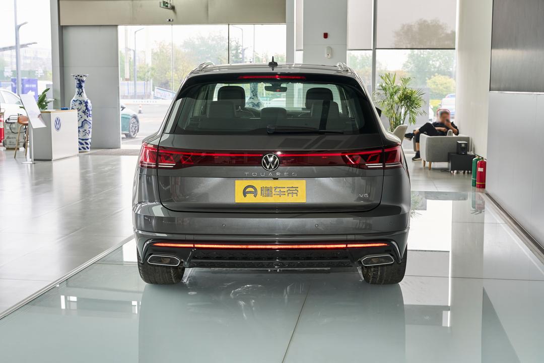 Volkswagen Touareg 2026, фото 6