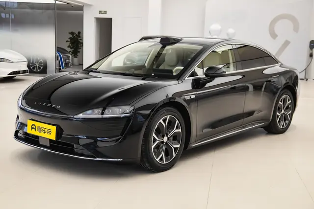 Luxeed S7 2026 — купить из Китая под заказ