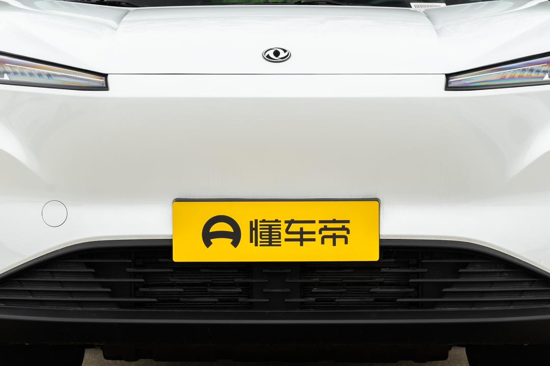 Dongfeng L7 EV 2026, фото 10