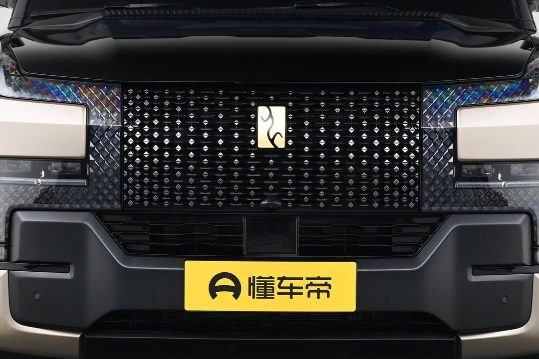 BYD U8L 2026, фото 10