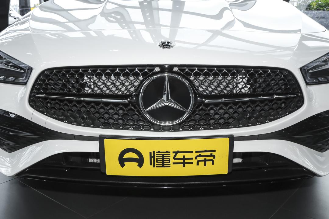 Mercedes-Benz CLA-Class (imported) 2026, фото 7