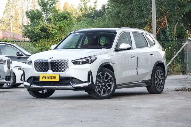 BMW iX1 2026 — купить из Китая под заказ