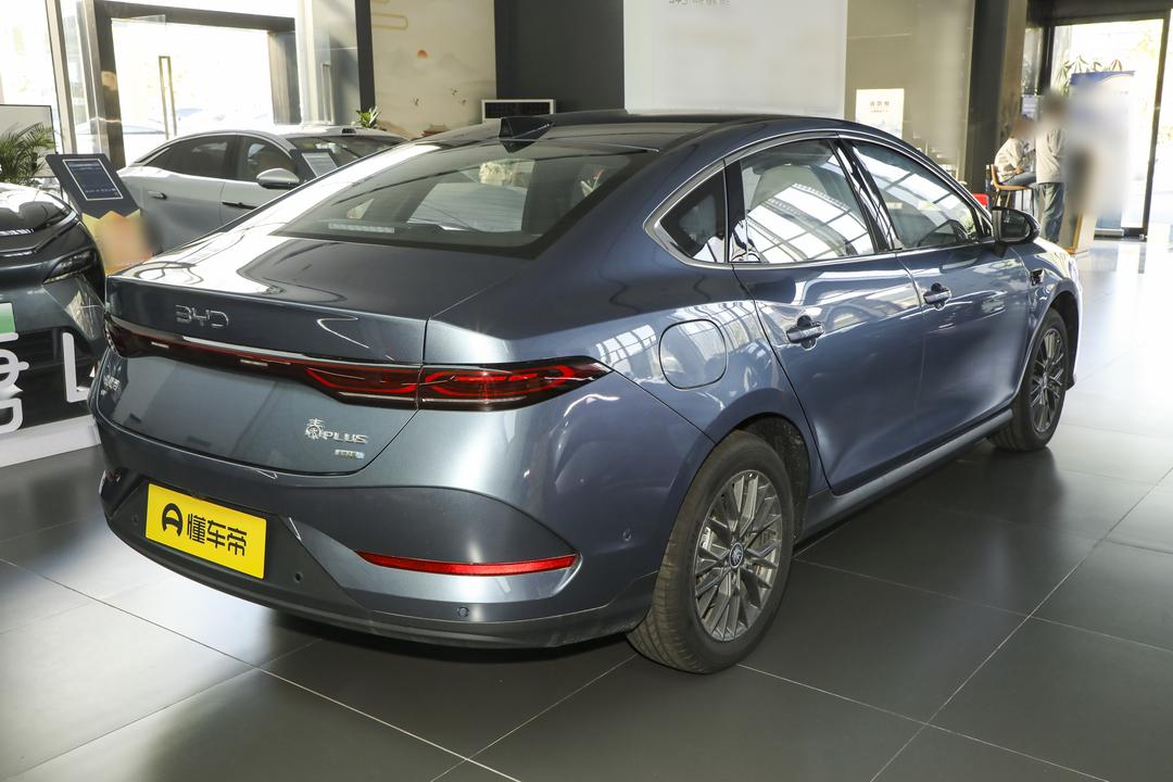 BYD Qin PLUS EV 2026, фото 7
