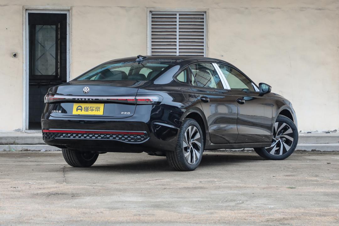 Volkswagen Passat 2026, фото 7