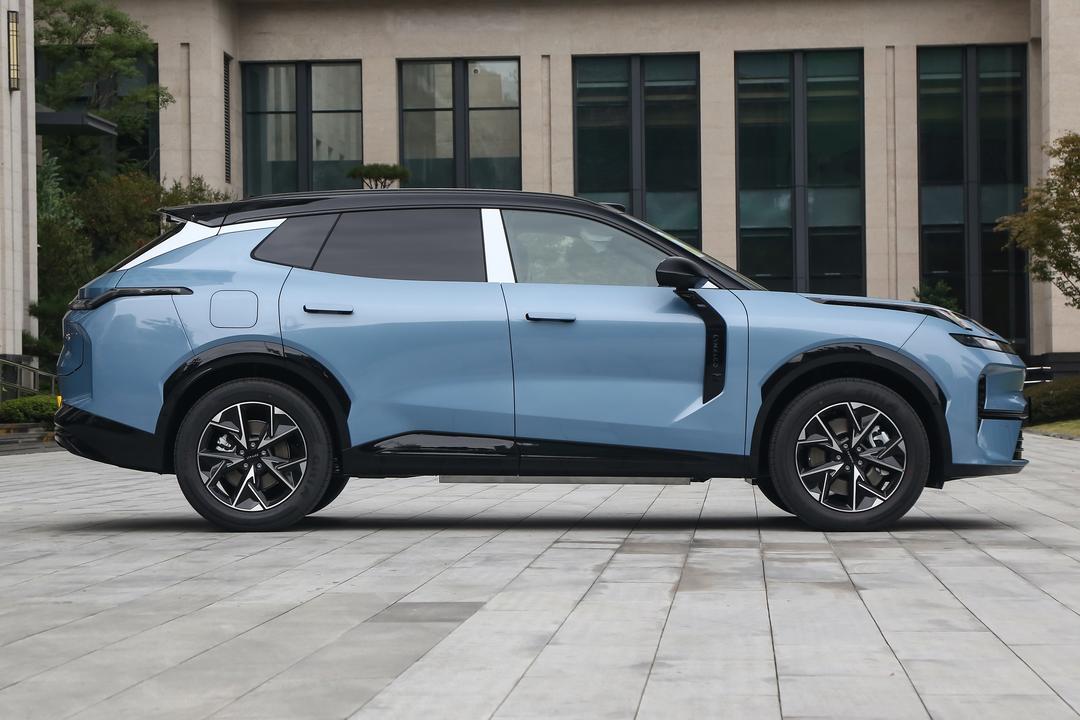 Lynk & Co 08 EM-P 2026, фото 8