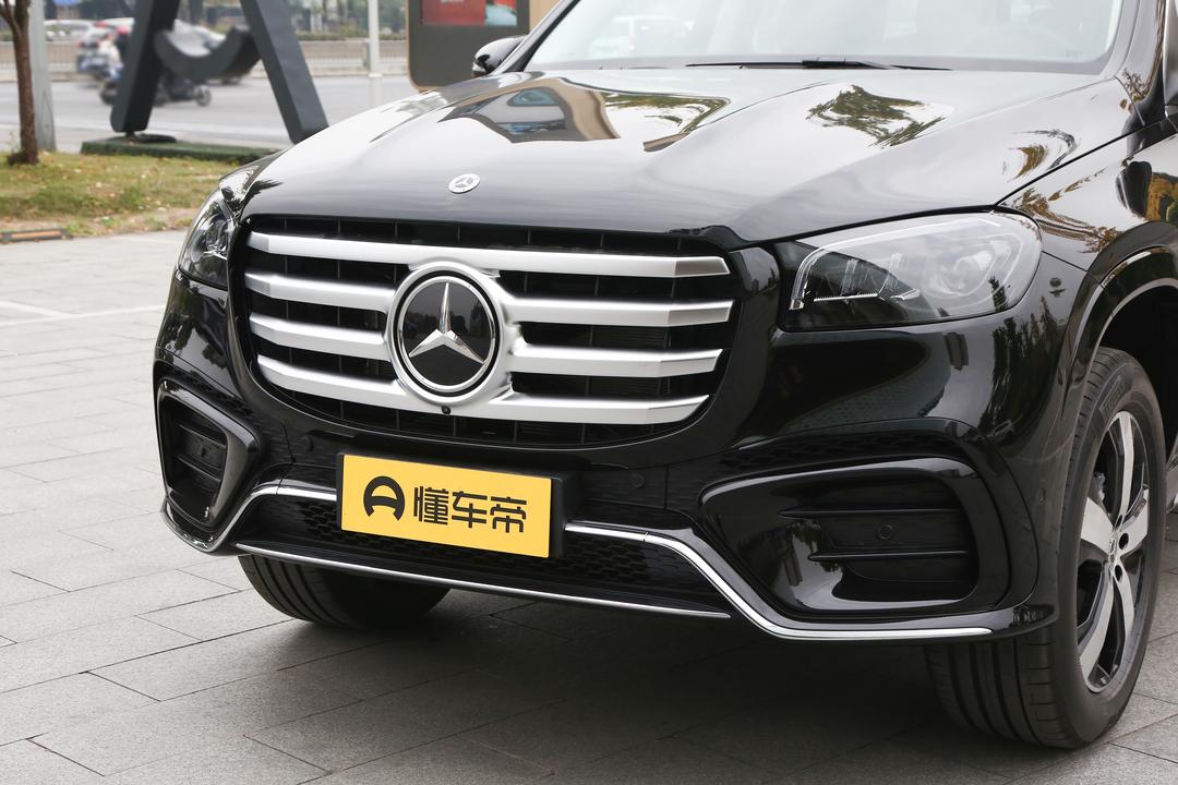 Mercedes-Benz GLS 2026, фото 9