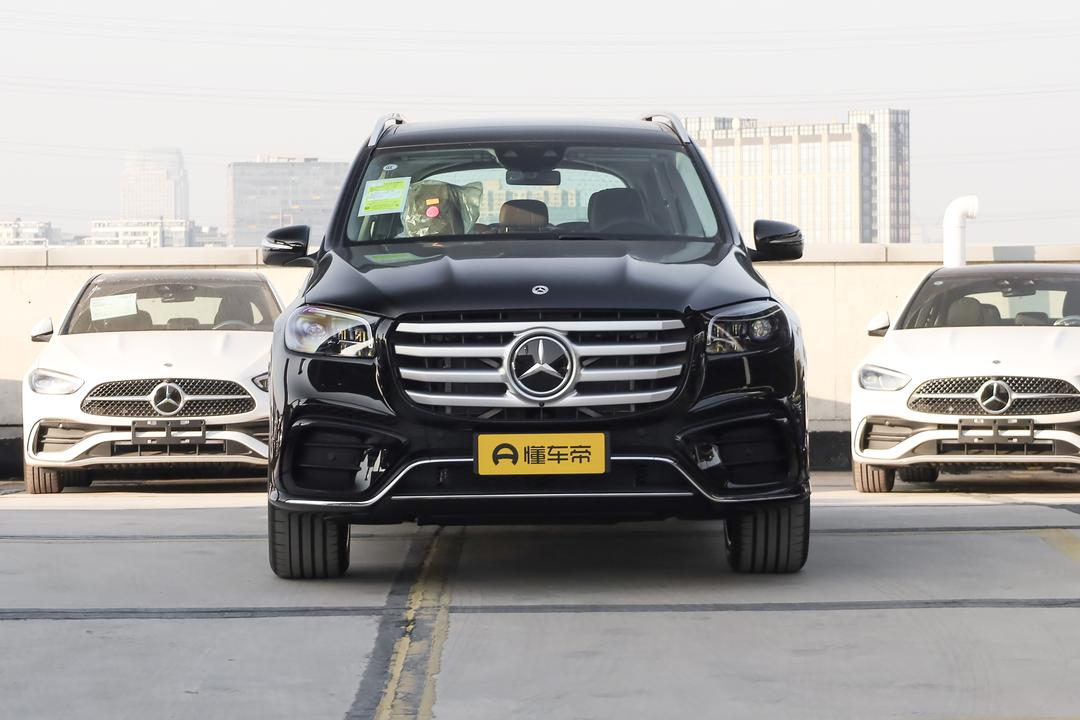 Mercedes-Benz GLS 2026, фото 2