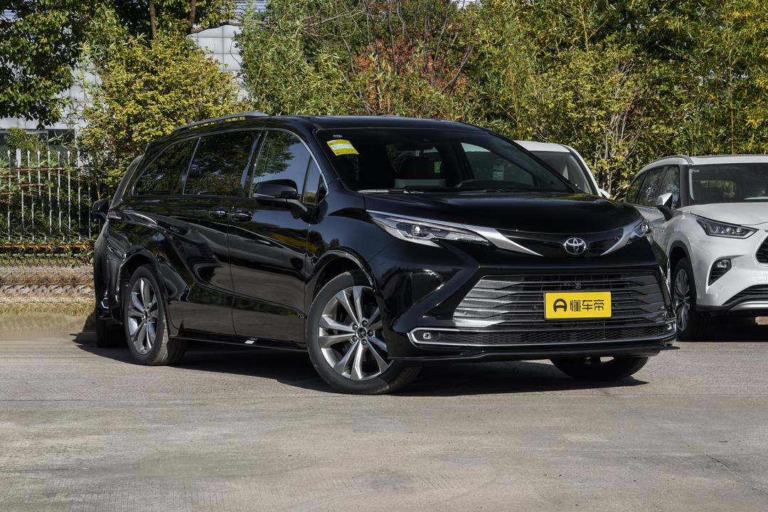 Toyota Sienna 2026, фото 3
