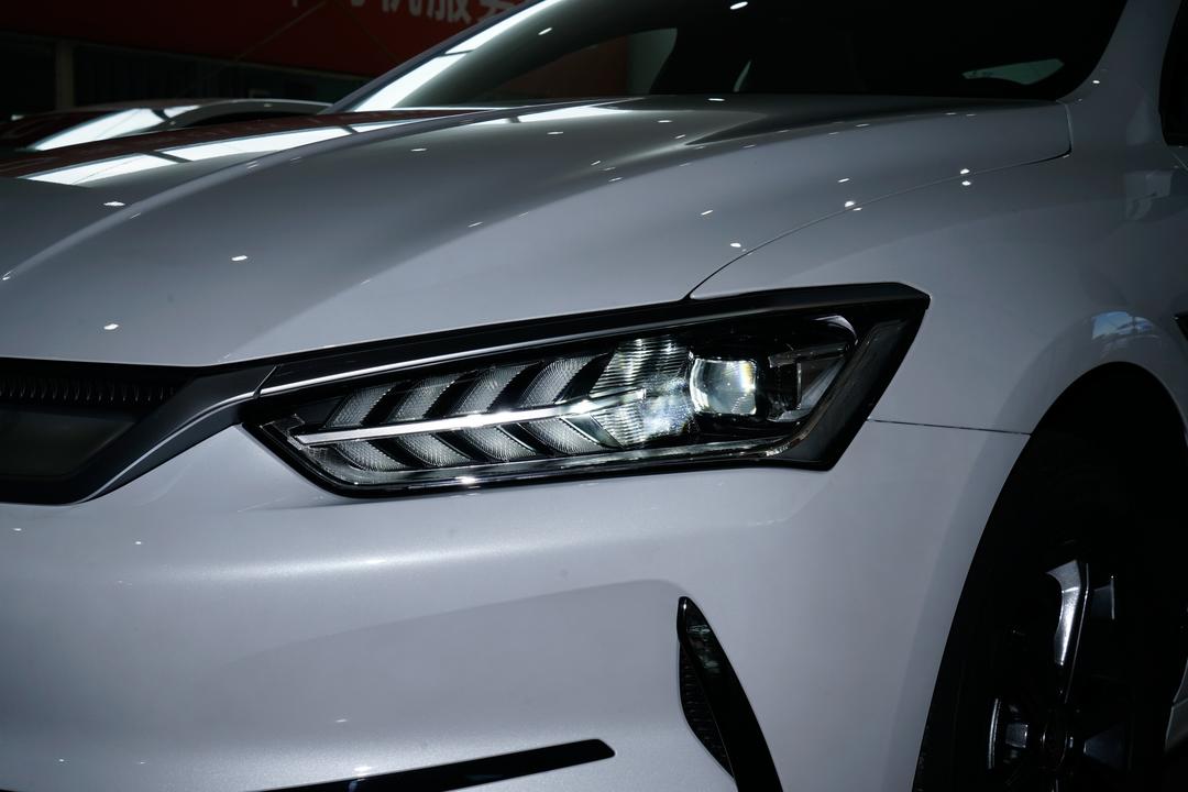 BYD Qin PLUS EV 2026, фото 14